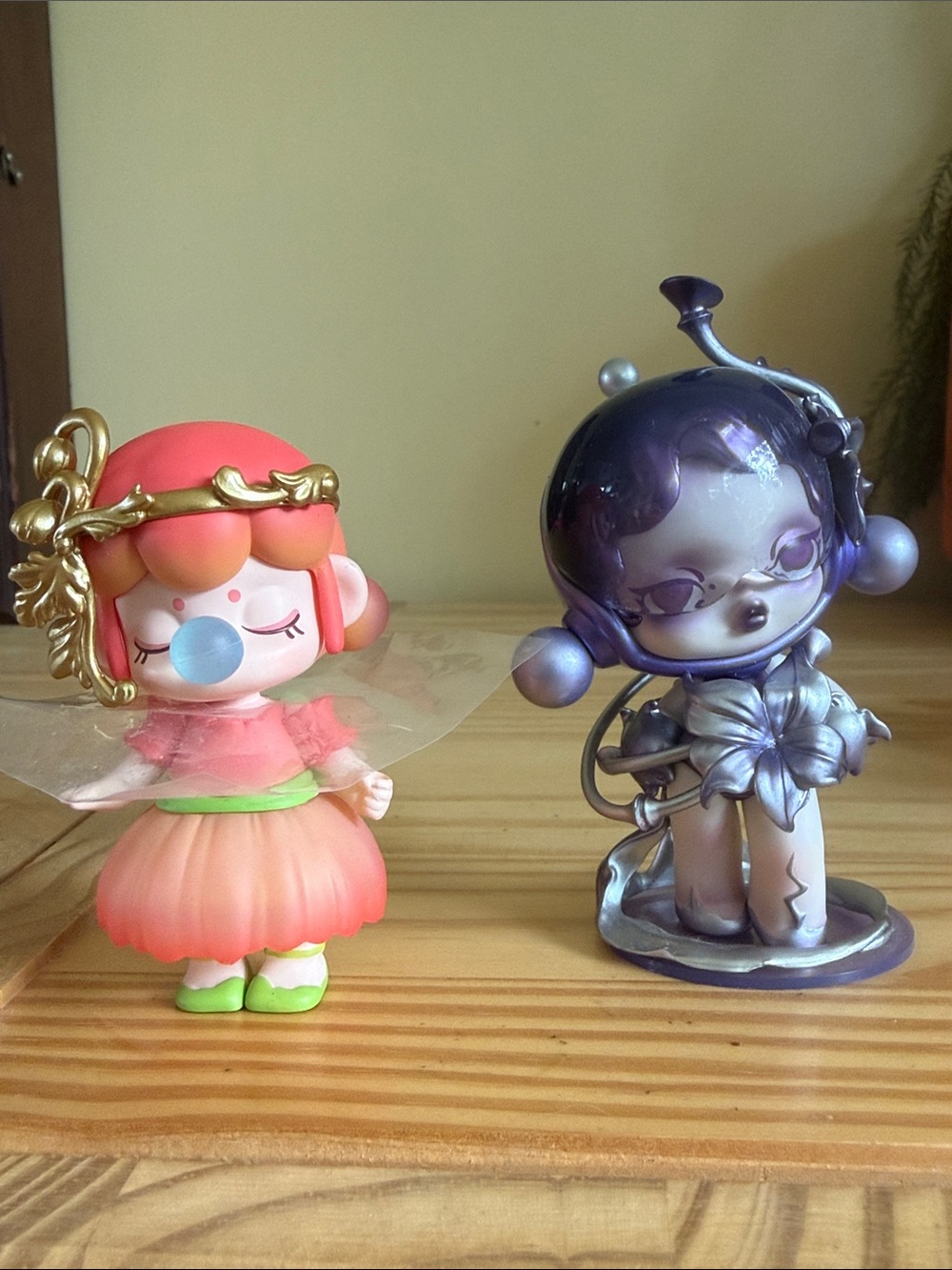 Pop mart Skull panda and Rolife Nanci figures